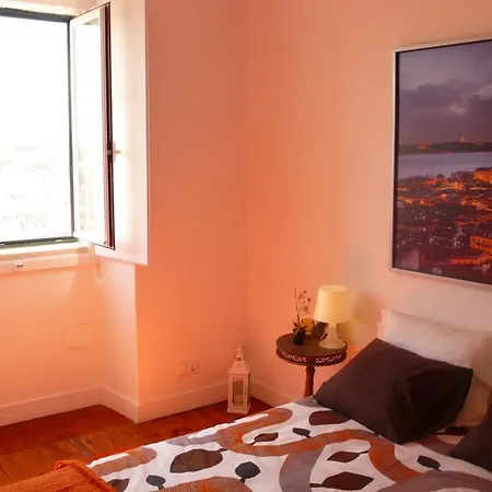 Terrace Castelo S.jorge Lisbon